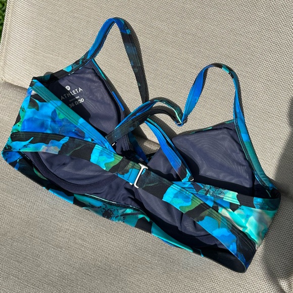Athleta underwire cross front and back bikini top - Picture 2 of 10
